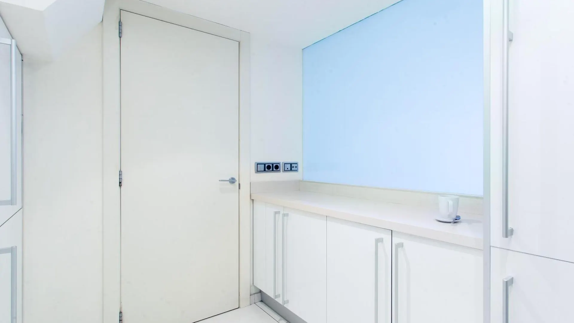 Friendly Rentals Plaza Catalunya Barcelona 0*,